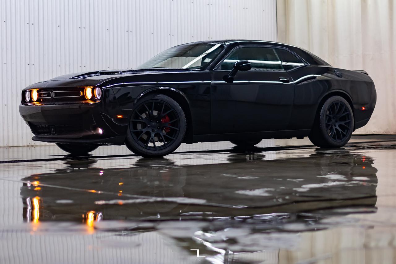 2016 Dodge Challenger SXT Plus Leather Roof BCam Red Deer AB