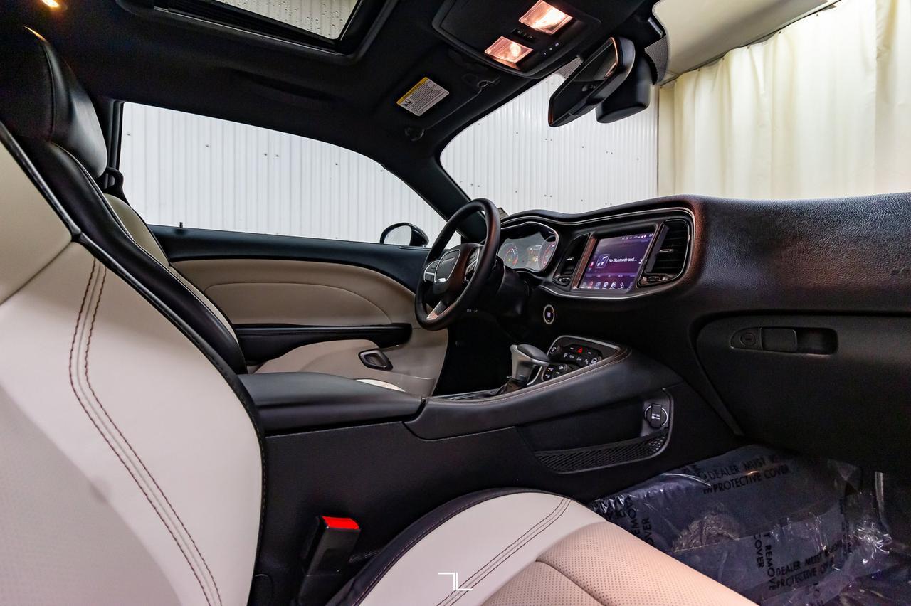 2016 Dodge Challenger SXT Plus Leather Roof BCam Red Deer AB