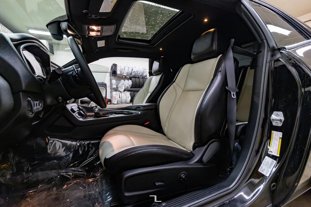 2016 Dodge Challenger SXT Plus Leather Roof BCam Red Deer AB