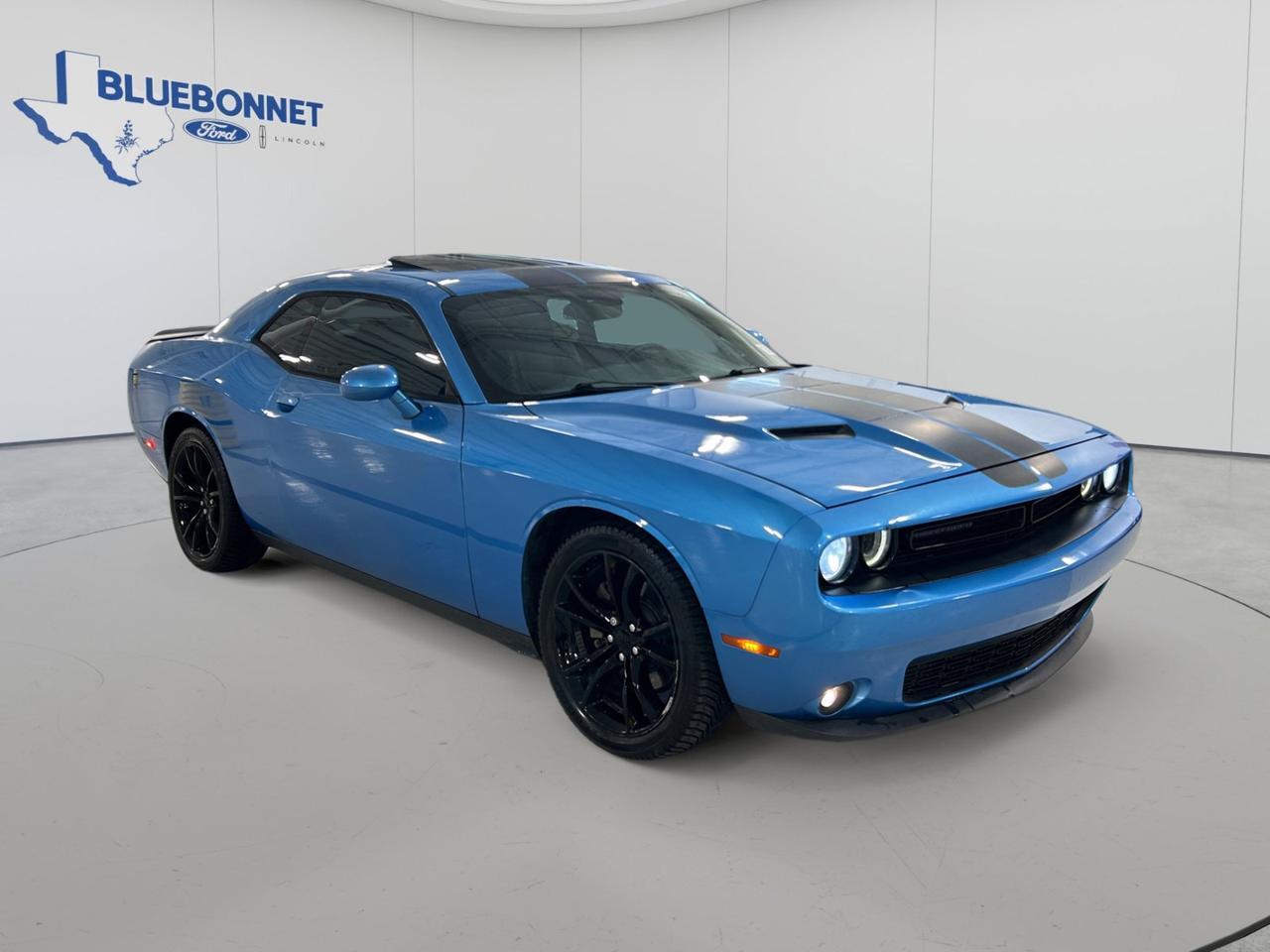 2016 Dodge Challenger SXT Plus