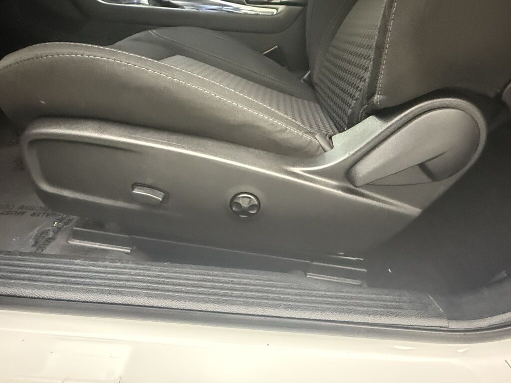 2016 Dodge Challenger SXT Portland OR