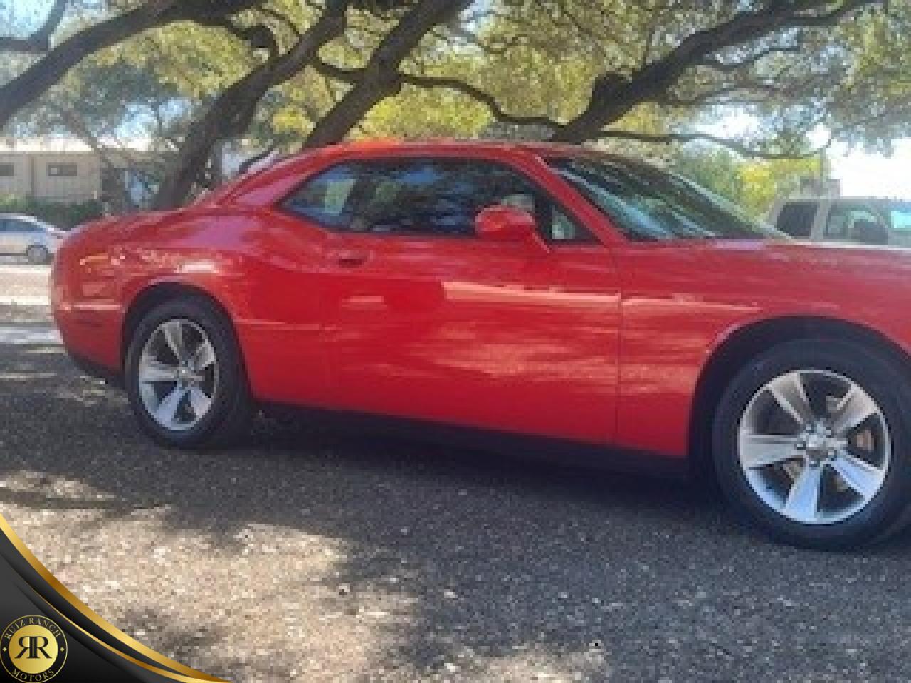 2016 Dodge Challenger SXT