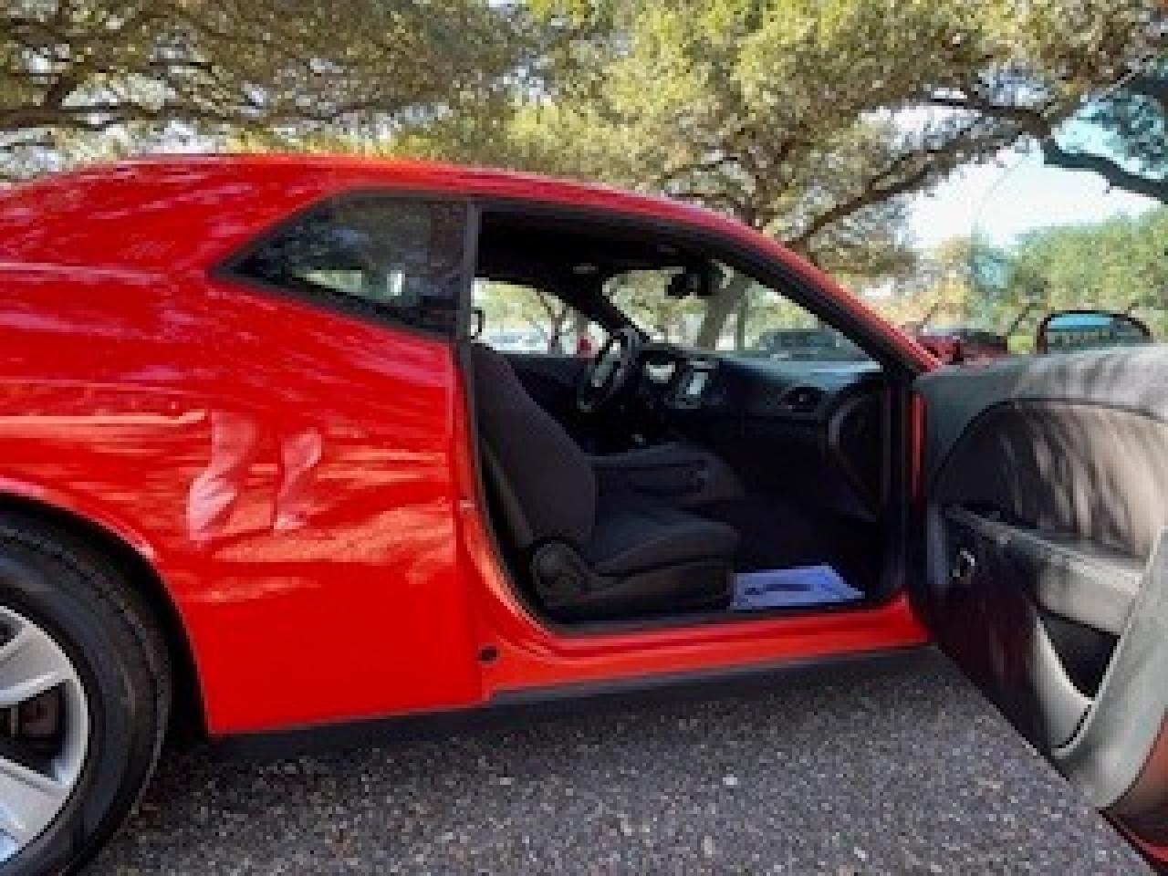 2016 Dodge Challenger SXT