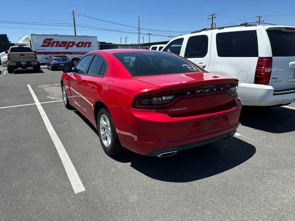 2016 Dodge Charger SE