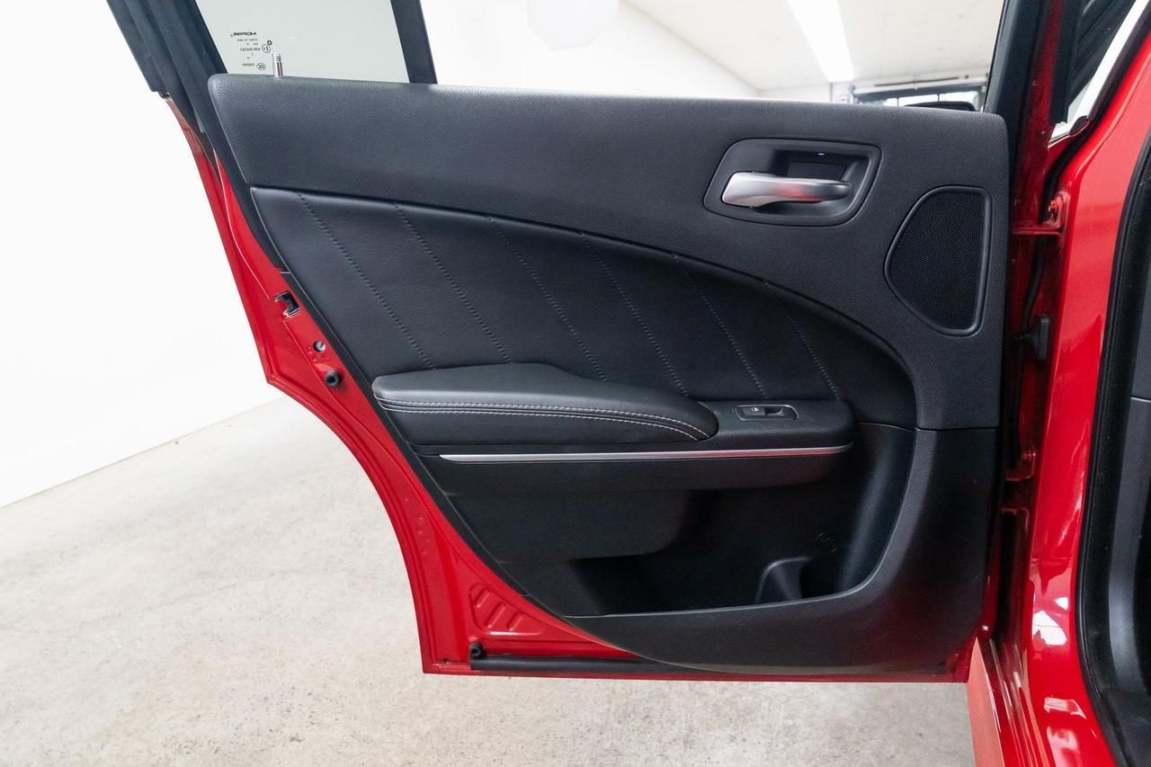 2016 Dodge Charger SRT 392 Back-Up Camera Harman/ Kardon Audio Moonroof Portland OR