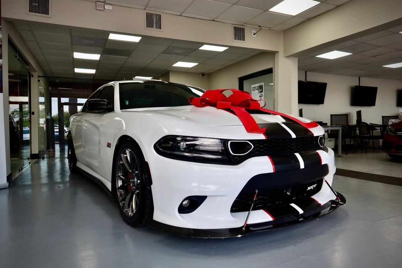 2016 Dodge Charger SRT 392 Sedan 4D