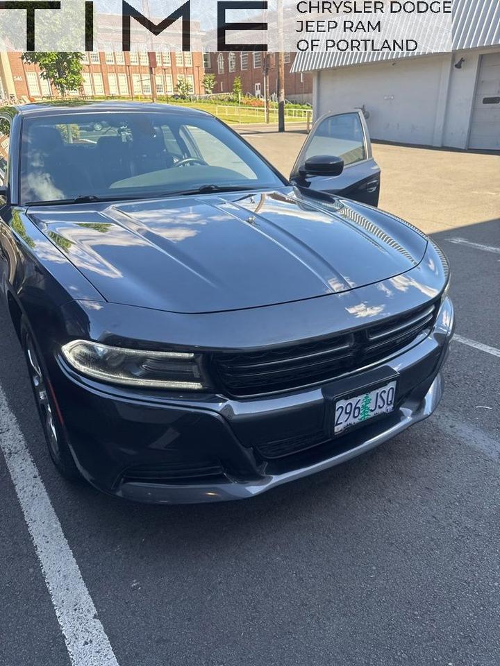 2016 Dodge Charger SXT
