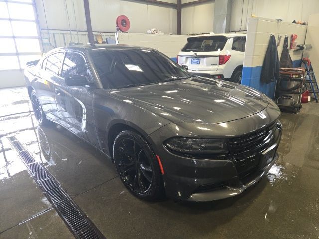 2016 Dodge Charger SXT