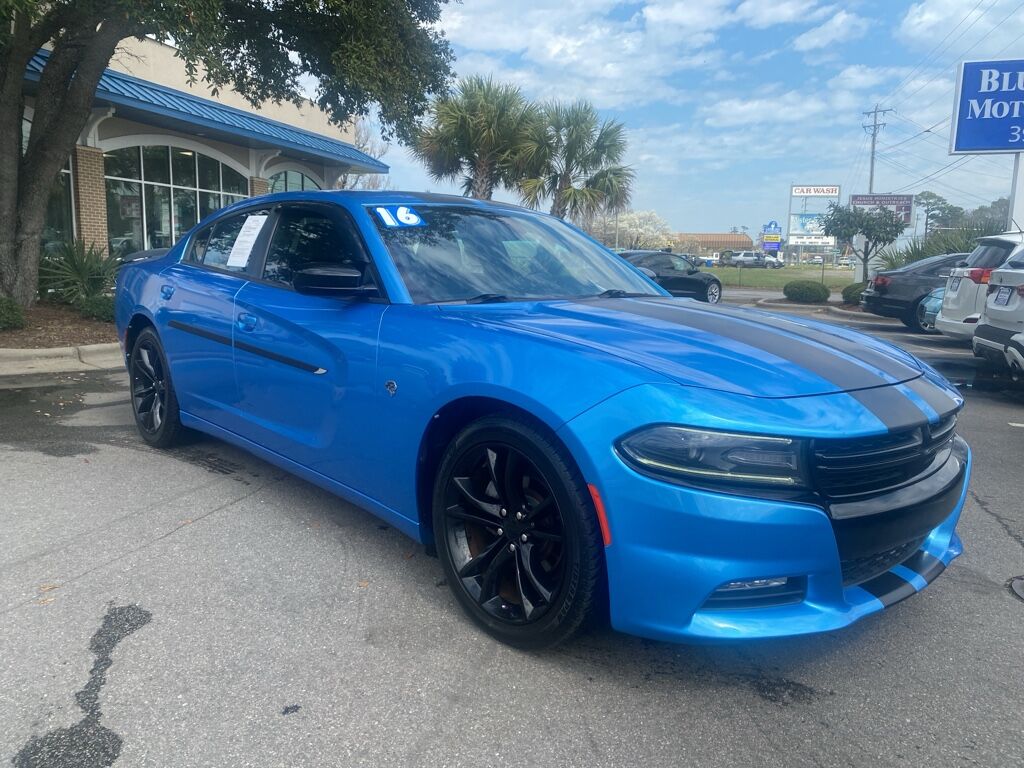 2016 Dodge Charger SXT