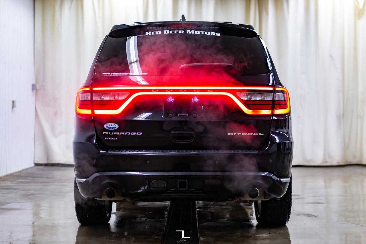 2016 Dodge Durango AWD Citadel HEMI Leather Roof Nav Red Deer AB