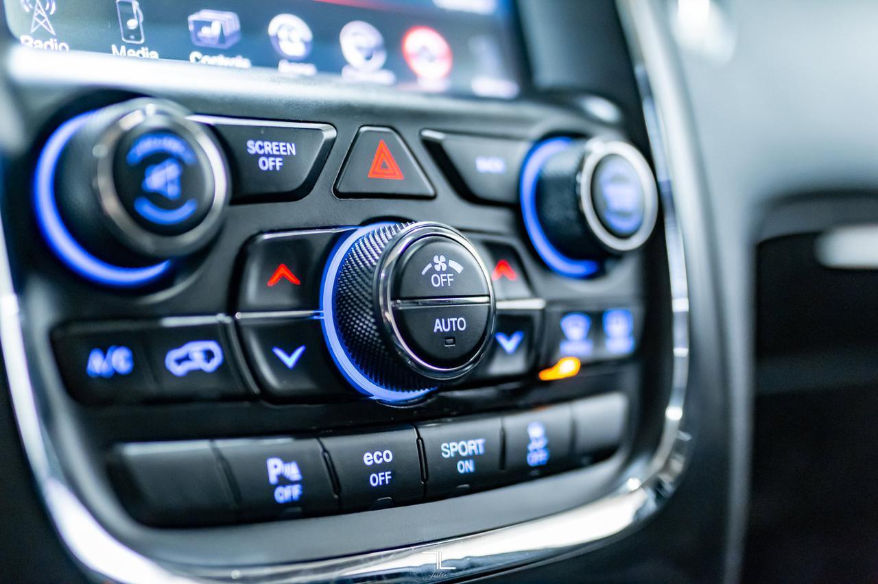 2016 Dodge Durango AWD Citadel HEMI Leather Roof Nav Red Deer AB