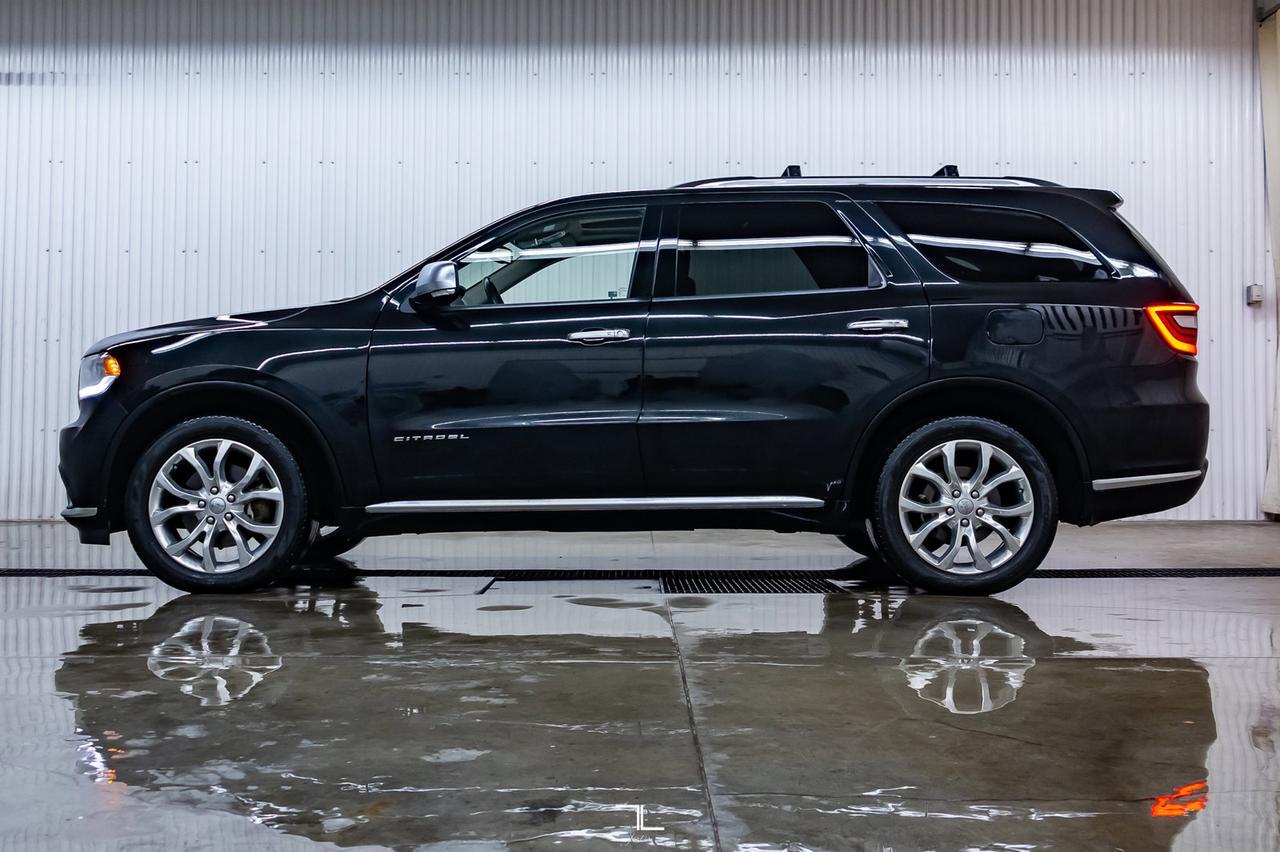 2016 Dodge Durango AWD Citadel HEMI Leather Roof Nav Red Deer AB