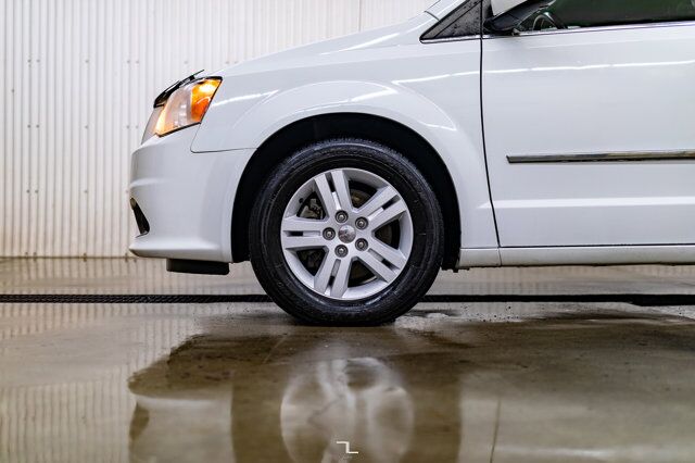 2016 Dodge Grand Caravan Crew Plus Leather Nav BCam Red Deer AB