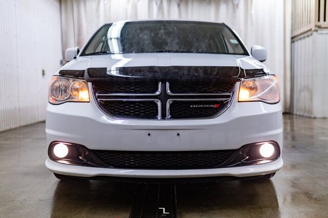 2016 Dodge Grand Caravan Crew Plus Leather Nav BCam Red Deer AB