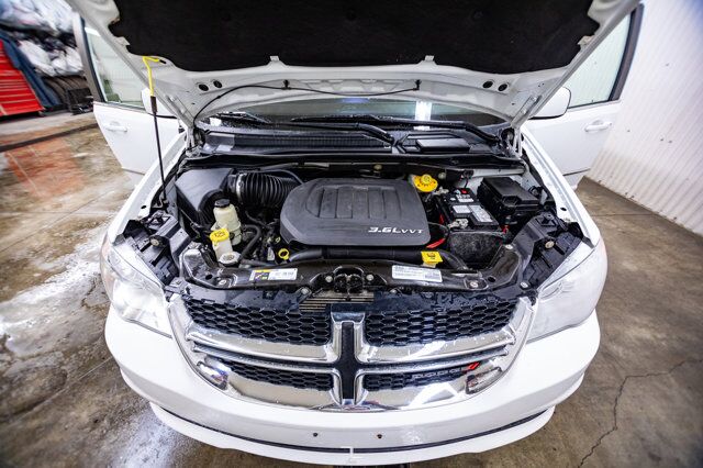 2016 Dodge Grand Caravan Crew Plus Leather Nav BCam Red Deer AB