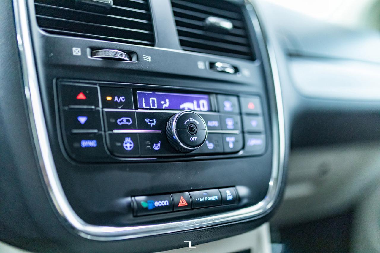 2016 Dodge Grand Caravan Crew Plus Leather Nav DVD Red Deer AB