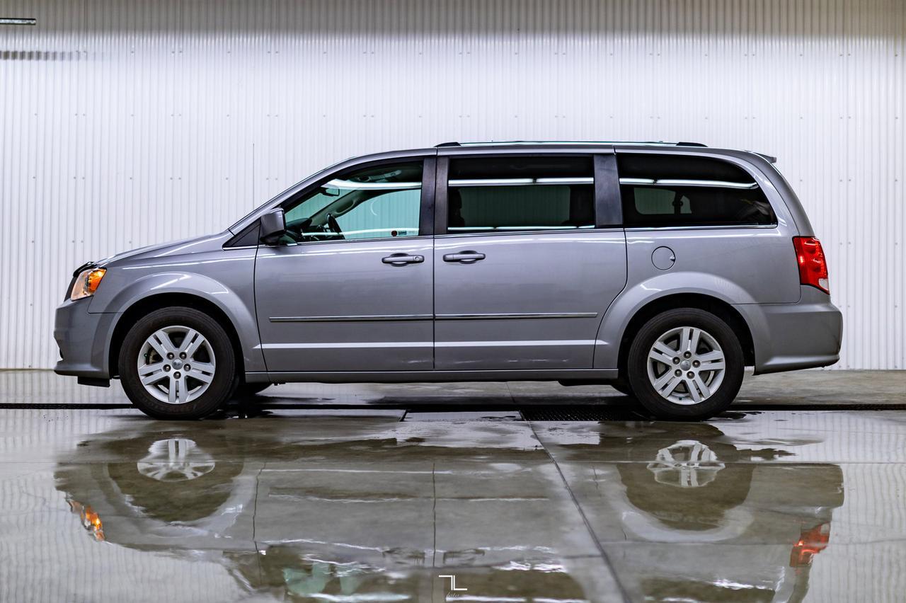 2016 Dodge Grand Caravan Crew Plus Leather Nav DVD Red Deer AB