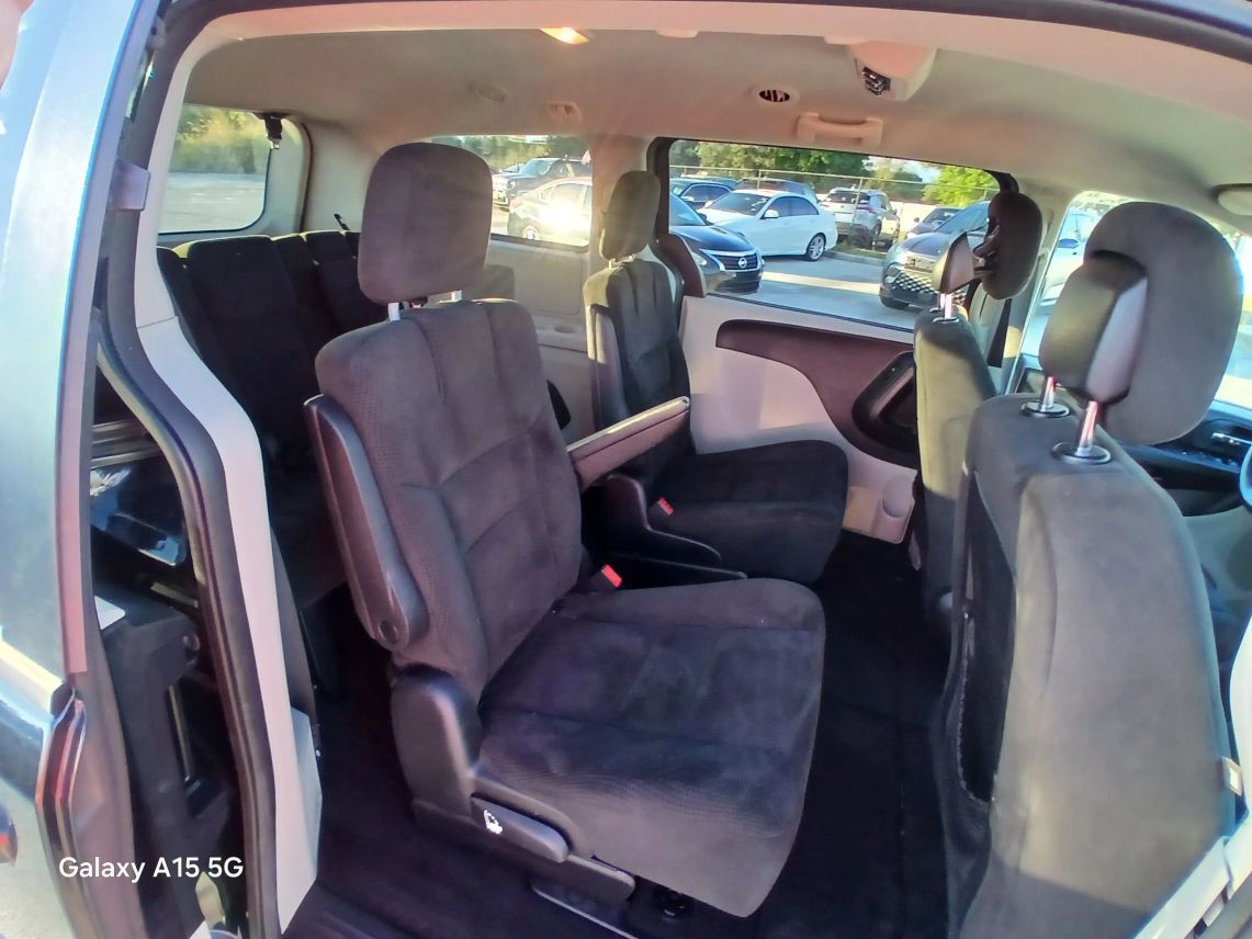 2016 Dodge Grand Caravan Passenger SE Minivan 4D Maitland FL