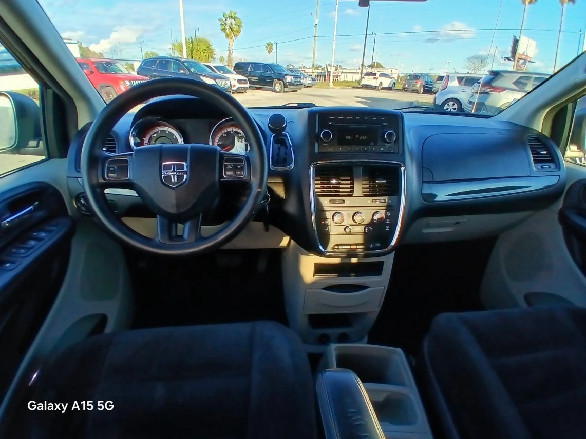 2016 Dodge Grand Caravan Passenger SE Minivan 4D Maitland FL