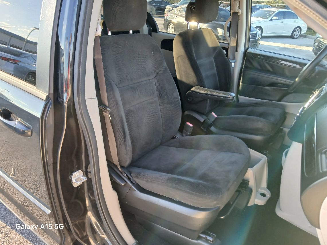 2016 Dodge Grand Caravan Passenger SE Minivan 4D Maitland FL