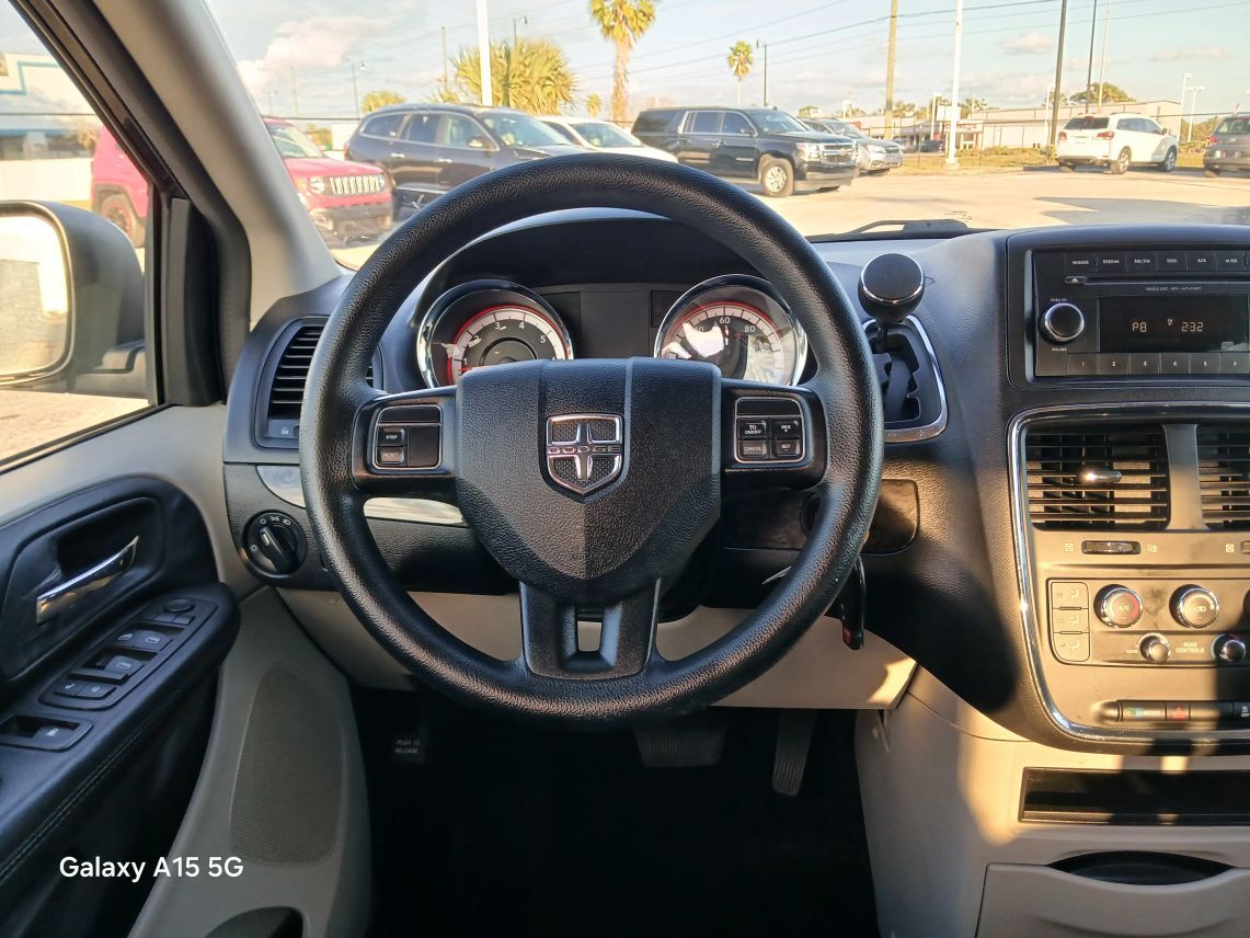 2016 Dodge Grand Caravan Passenger SE Minivan 4D Maitland FL