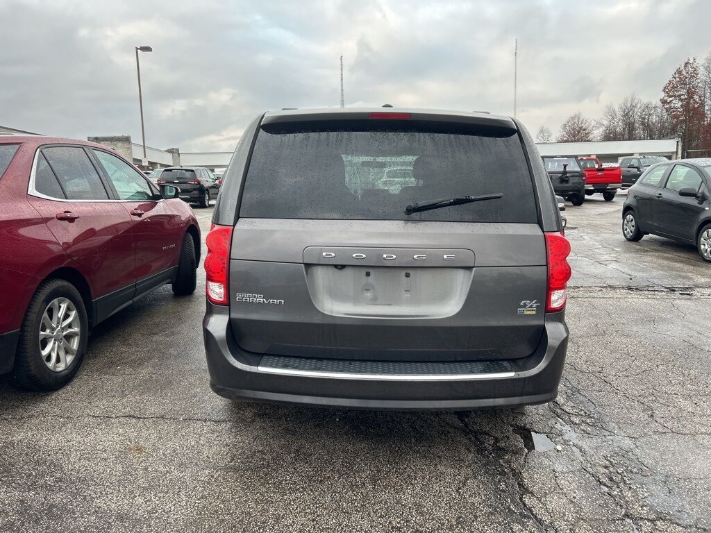 2016 Dodge Grand Caravan R/T Akron