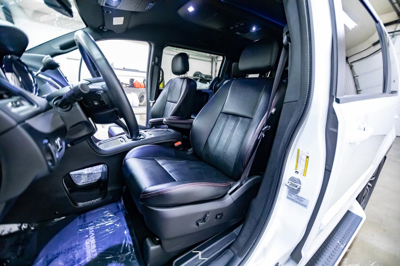 2016 Dodge Grand Caravan R/T Leather Nav BCam DVD Red Deer AB