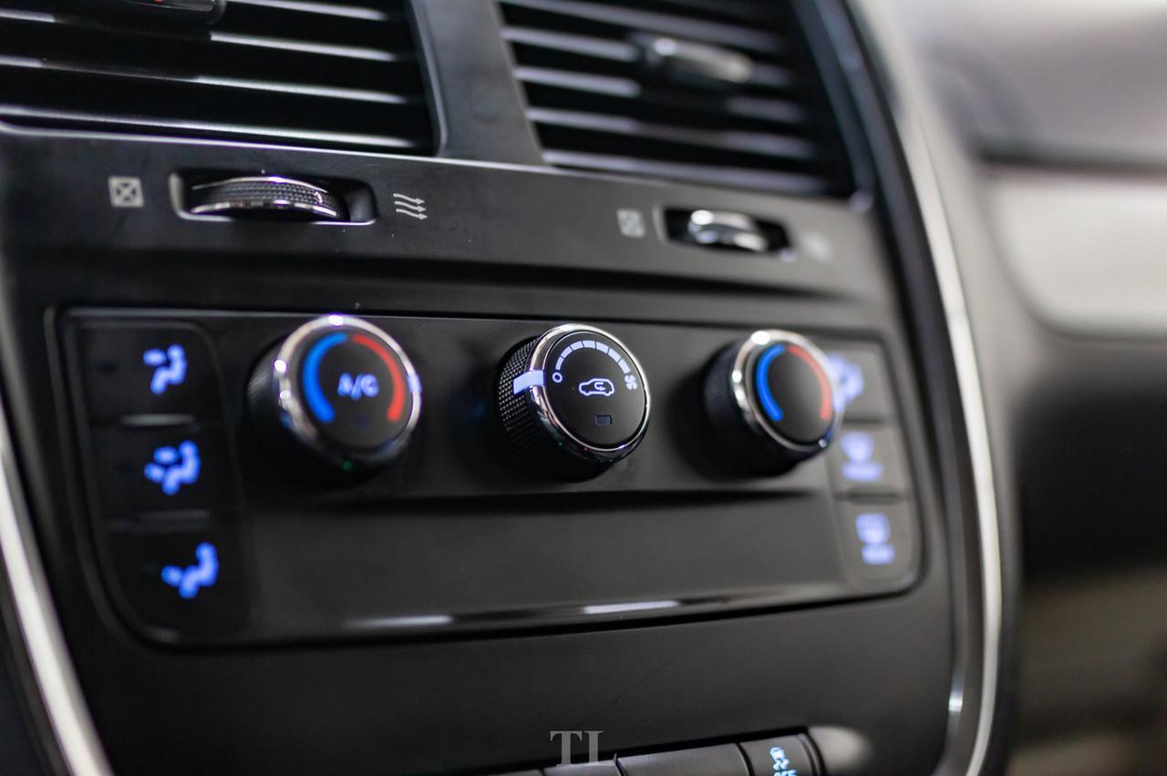 2016 Dodge Grand Caravan SE Canada Value Package Red Deer AB