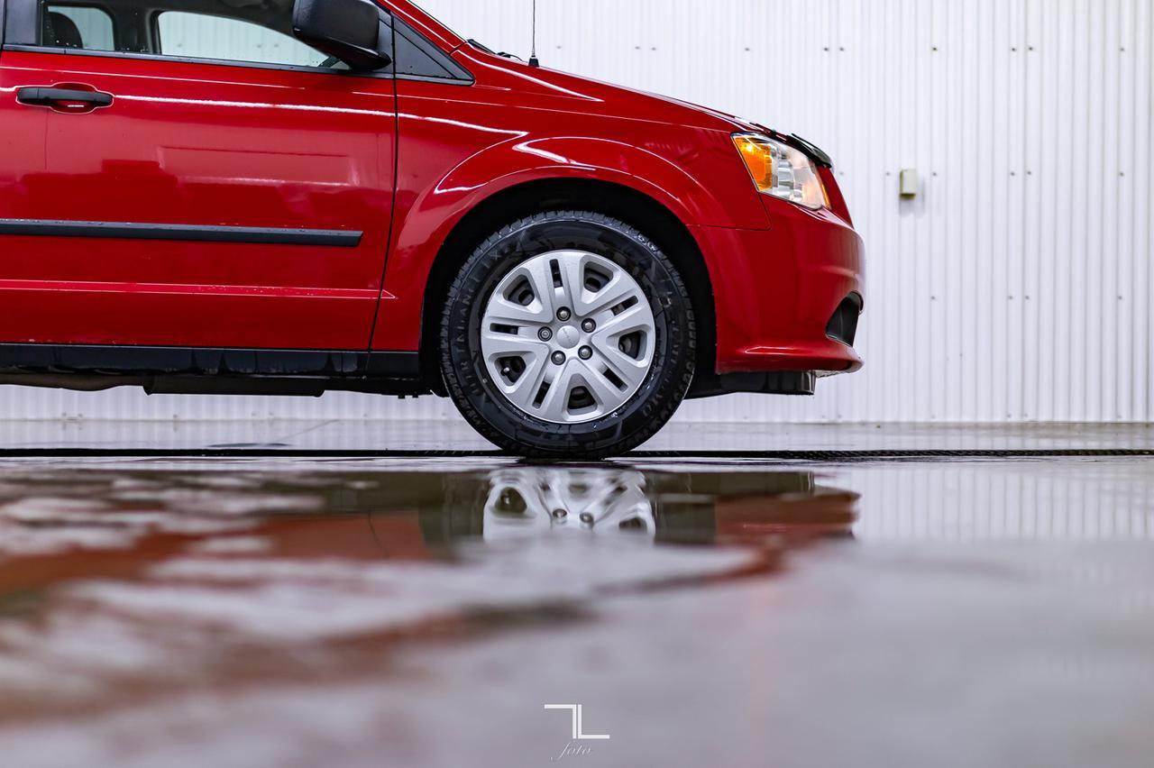 2016 Dodge Grand Caravan SE Canada Value Package Red Deer AB