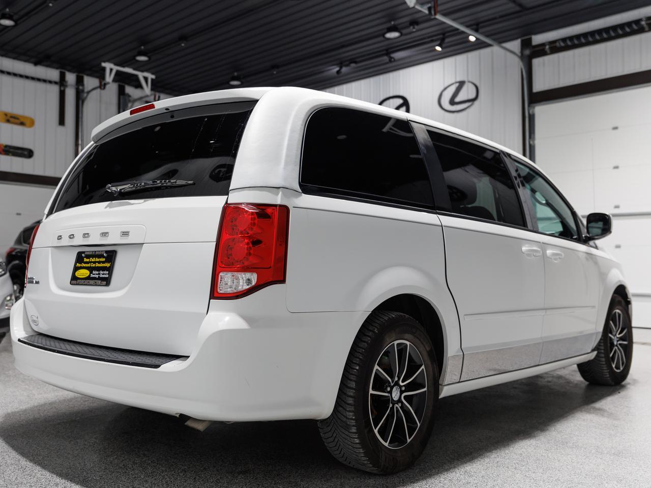 2016 Dodge Grand Caravan SE Plus 7-Passenger Cranberry PA