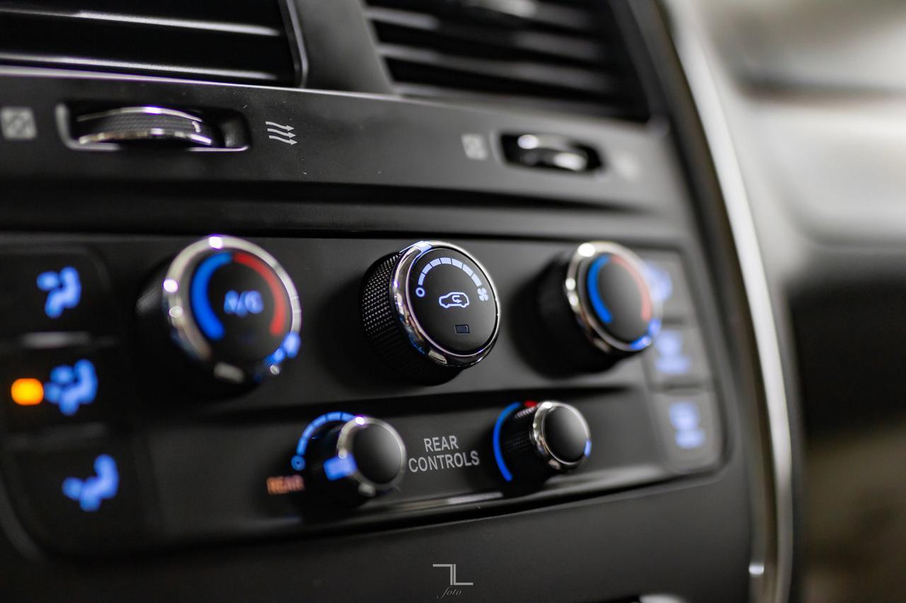 2016 Dodge Grand Caravan SXT DVD BCam Red Deer AB