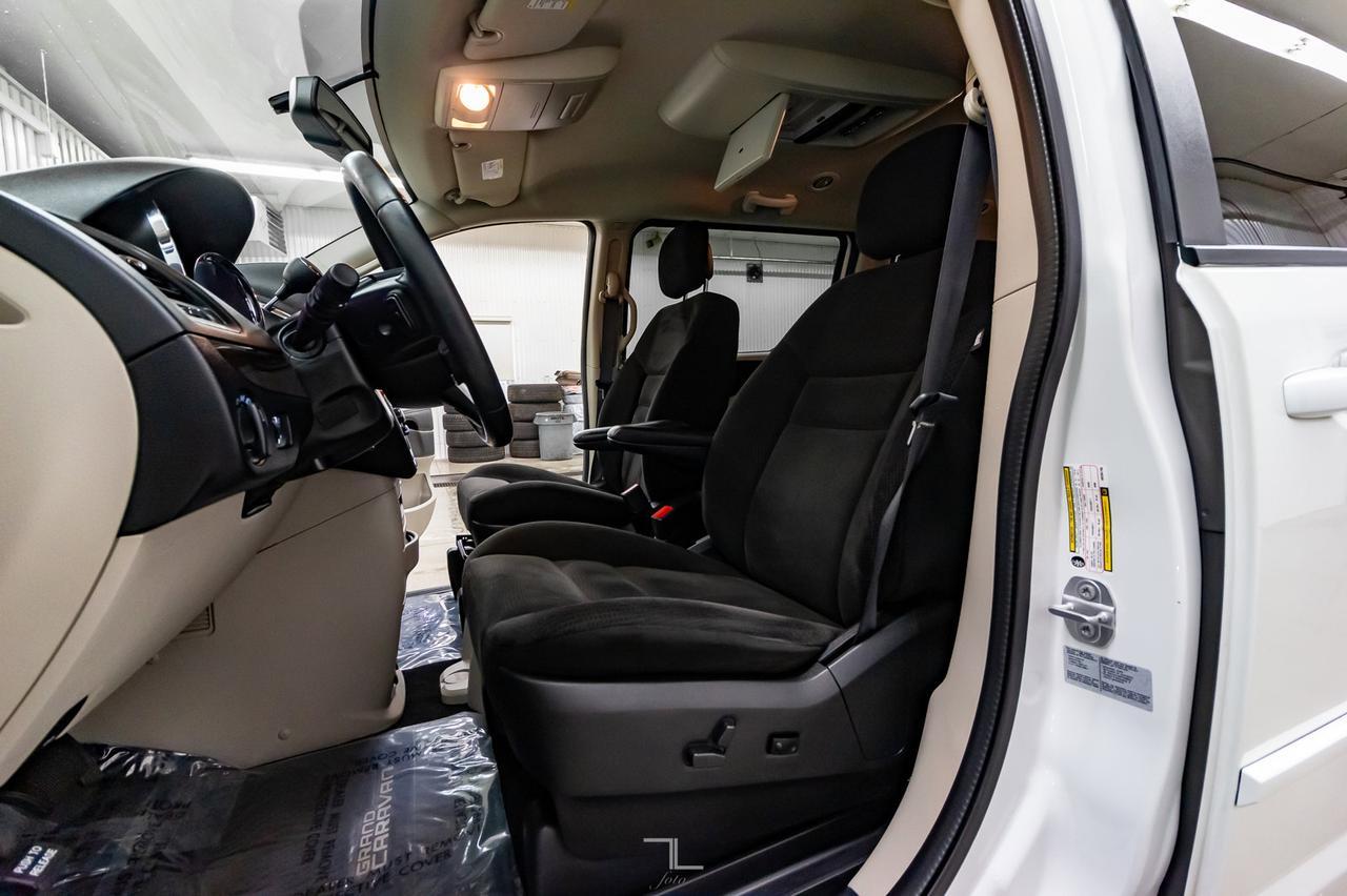 2016 Dodge Grand Caravan SXT DVD BCam Red Deer AB