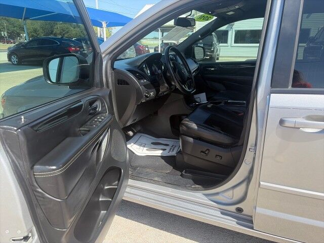 2016 Dodge Grand Caravan SXT Gainesville TX