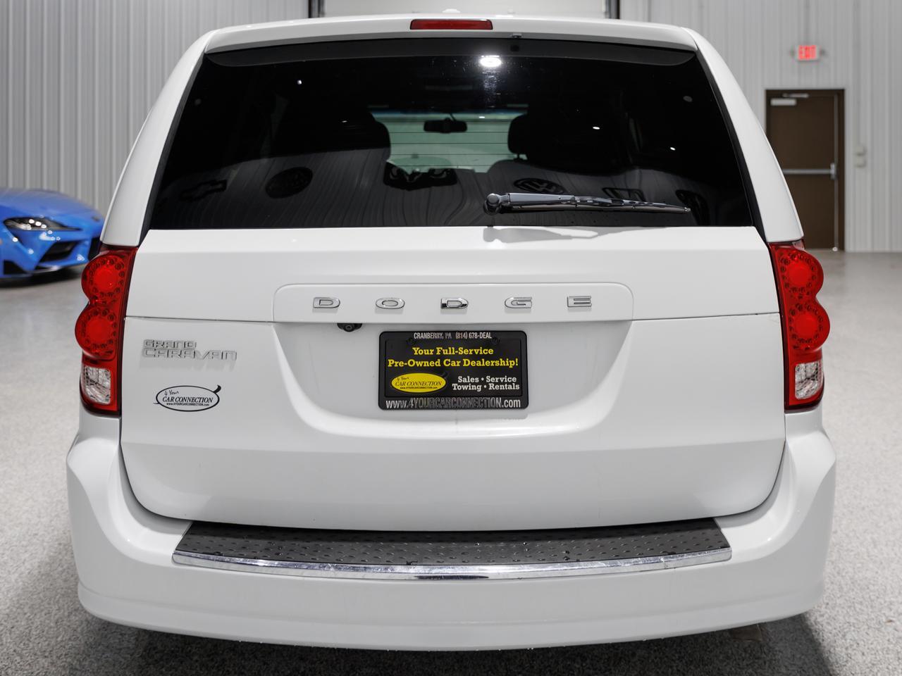 2016 Dodge Grand Caravan SXT Plus 7-Passenger TV-DVD Cranberry PA