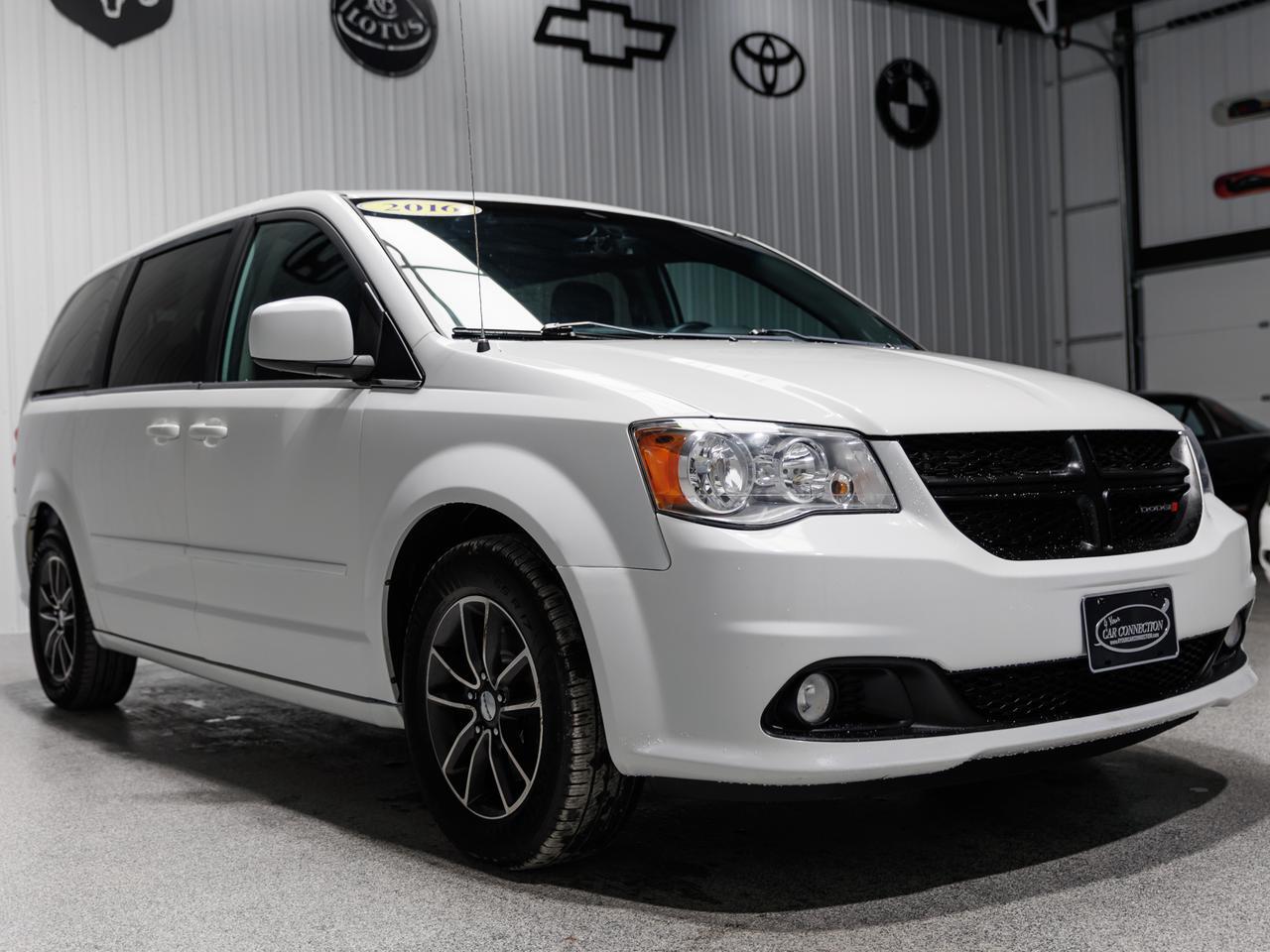 2016 Dodge Grand Caravan SXT Plus 7-Passenger TV-DVD Cranberry PA
