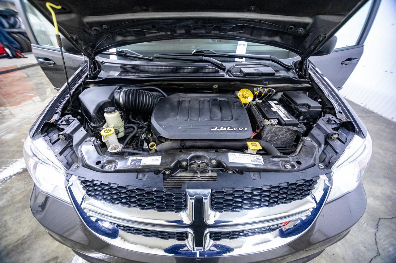 2016 Dodge Grand Caravan SXT Plus DVD BCam Red Deer AB