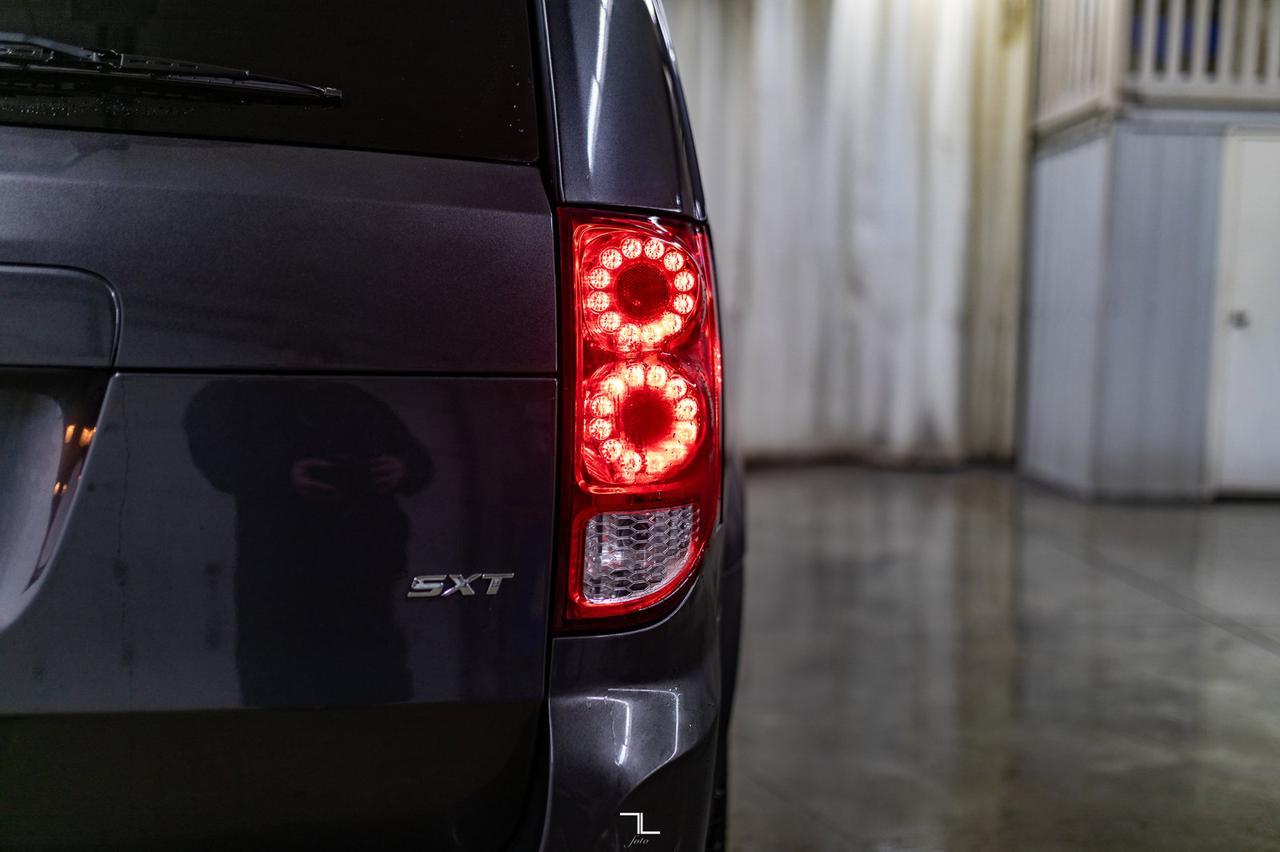 2016 Dodge Grand Caravan SXT Plus DVD BCam Red Deer AB