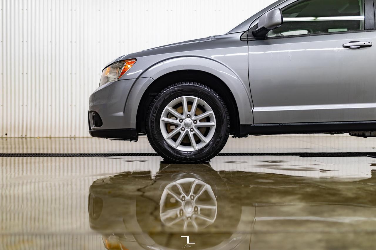 2016 Dodge Journey SXT Nav BCam DVD 3rd Row Red Deer AB