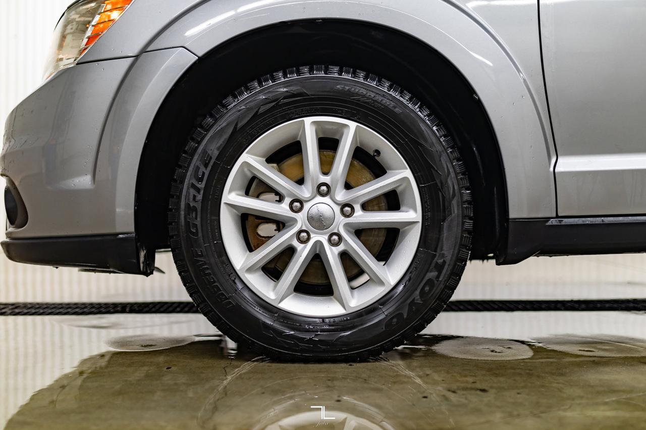 2016 Dodge Journey SXT Nav BCam DVD 3rd Row Red Deer AB