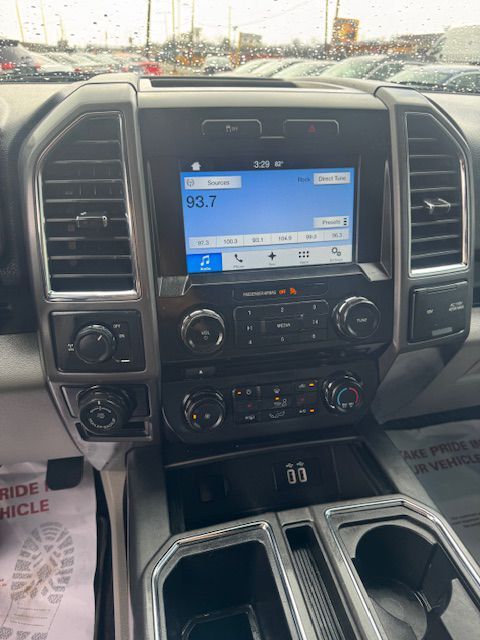 2016 FORD F150 SUPERCREW Grand Prairie TX