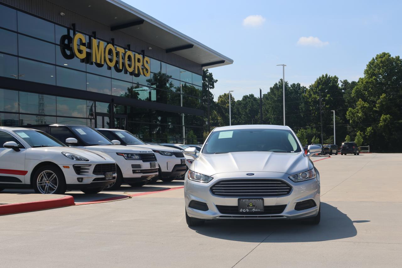 2016 FORD FUSION SE HYBRID Houston TX