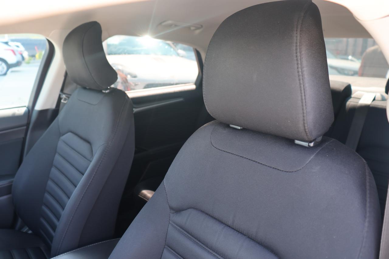 2016 FORD FUSION SE HYBRID Houston TX