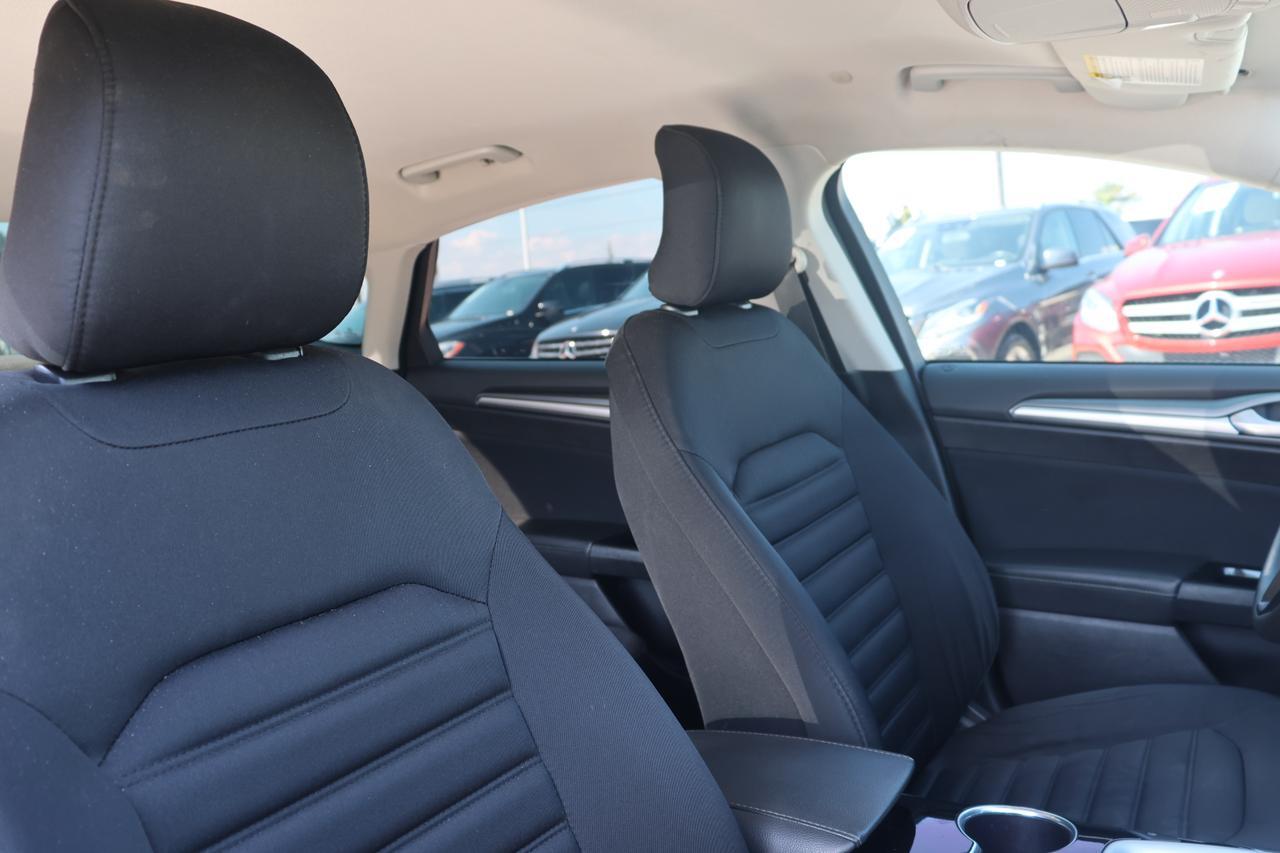2016 FORD FUSION SE HYBRID Houston TX