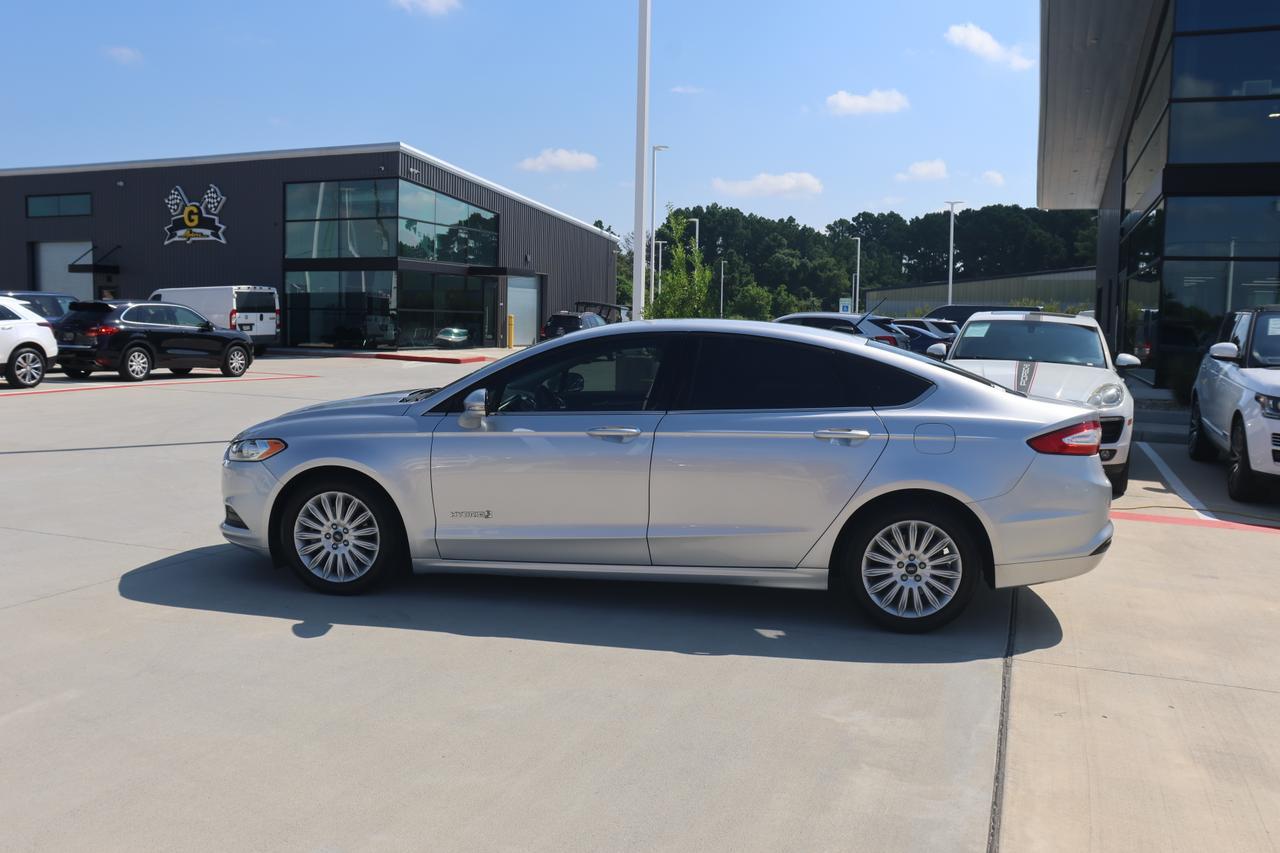 2016 FORD FUSION SE HYBRID Houston TX