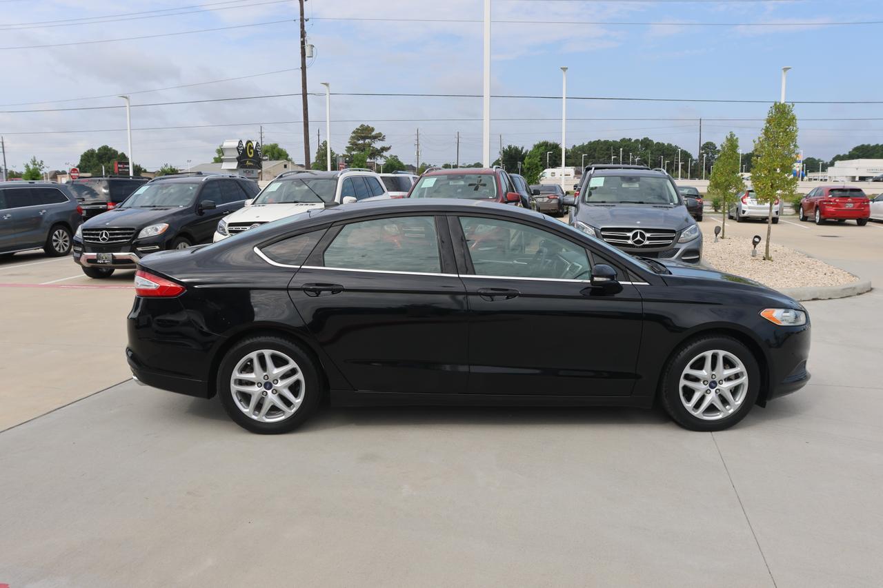 2016 FORD FUSION SE Houston TX