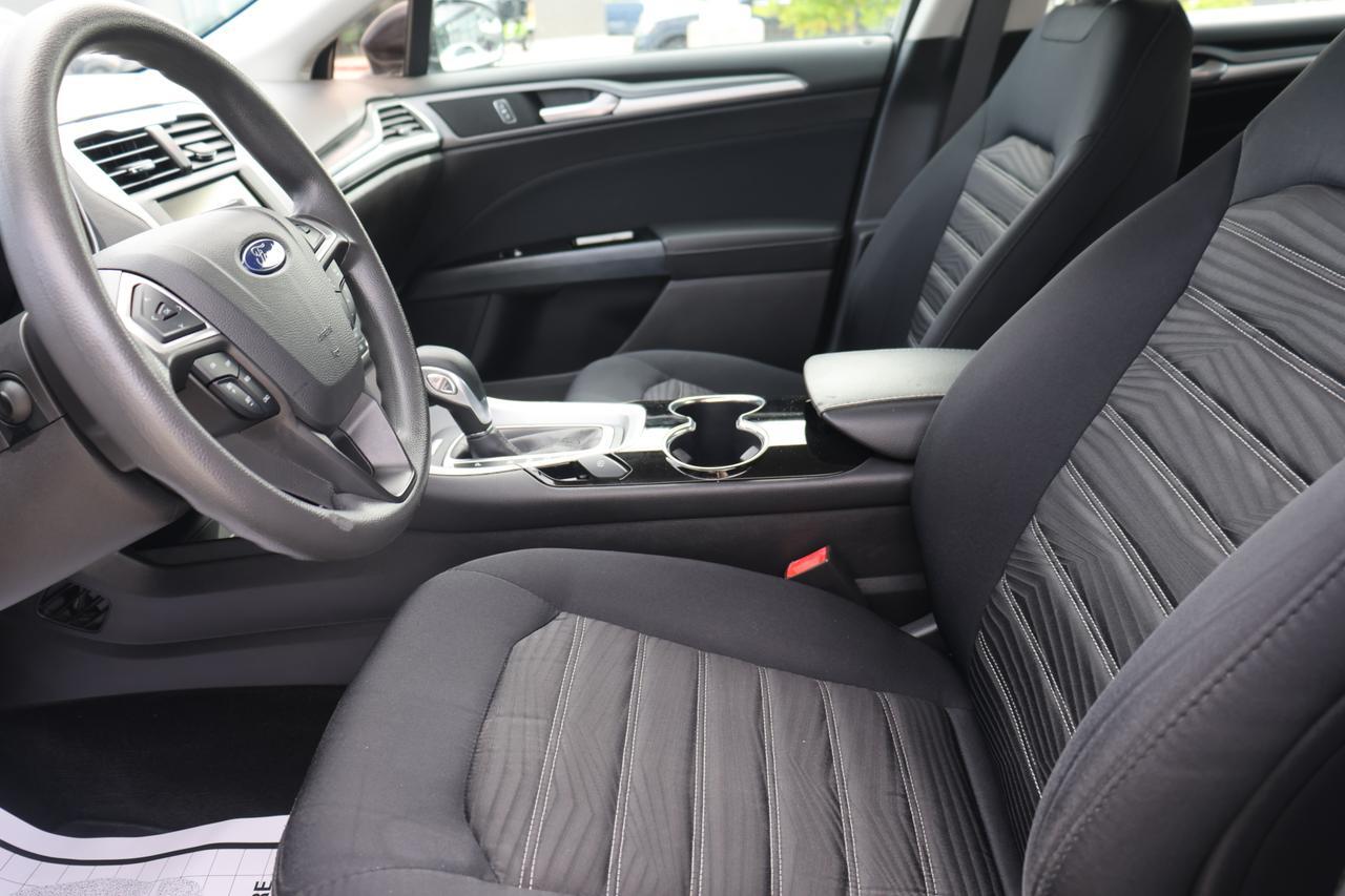 2016 FORD FUSION SE Houston TX