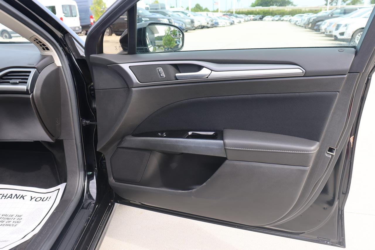 2016 FORD FUSION SE Houston TX