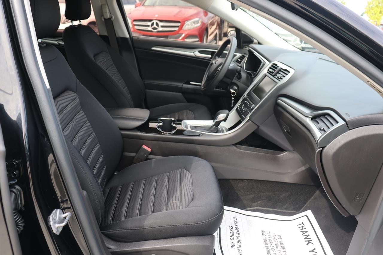 2016 FORD FUSION SE Houston TX