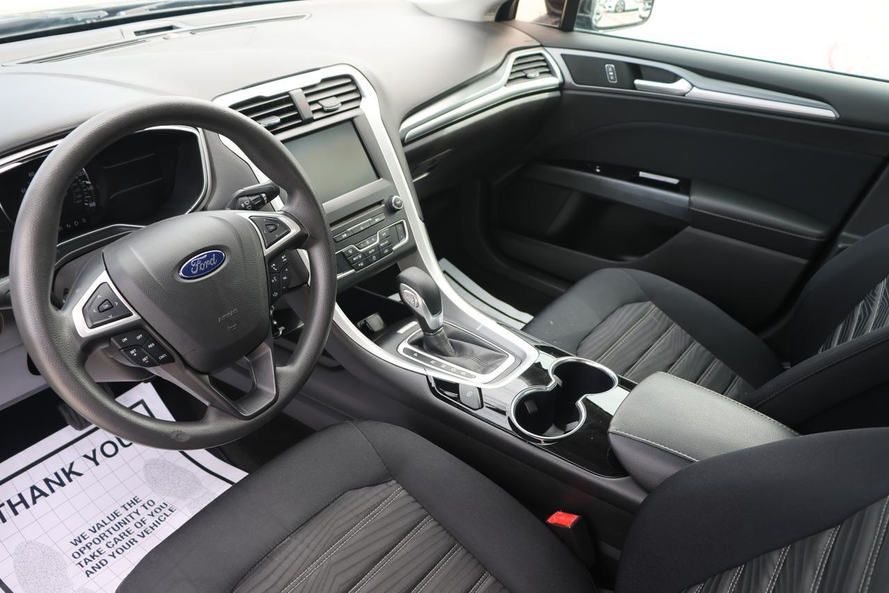 2016 FORD FUSION SE Houston TX