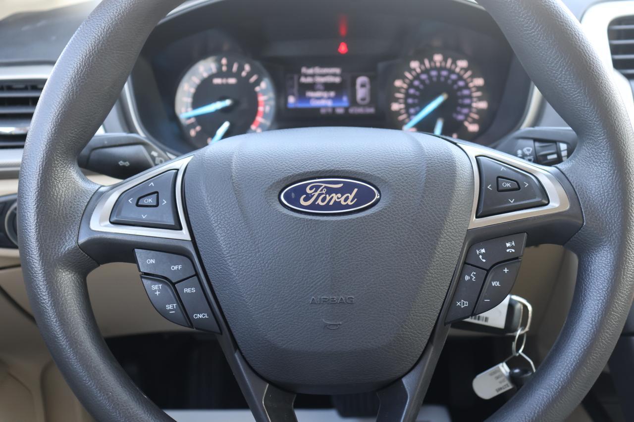 2016 FORD FUSION SE Houston TX